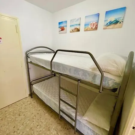Precioso Apartamento Con 2 Piscinas, Playa Fenals Apartment *