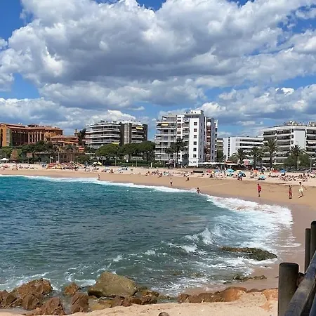 Precioso Apartamento Con 2 Piscinas, Playa Fenals * Lloret de Mar