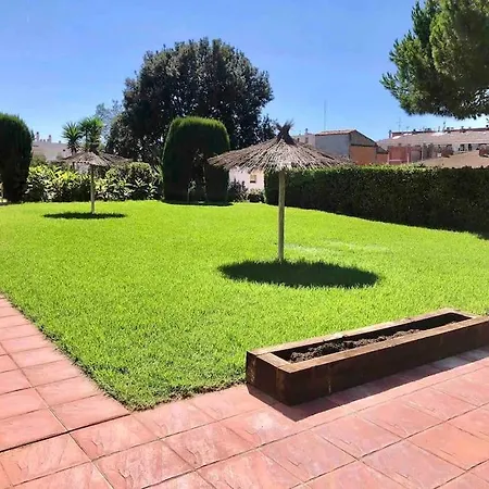 Precioso Apartamento Con 2 Piscinas, Playa Fenals *